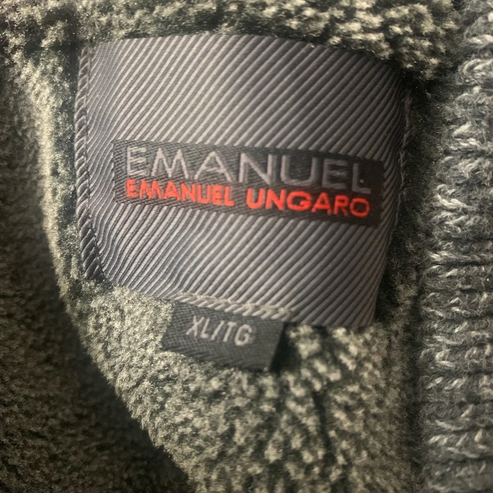 Emanuel Ungaro Fleece Lined Men’s Heavy Sweater Jacket Size XL